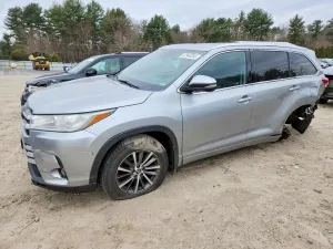 Toyota Highlander 3.5L 6 2018