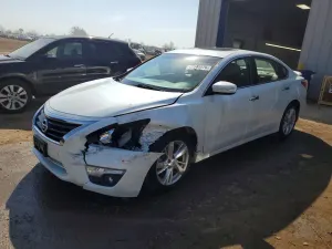 Nissan Altima 2.5L 4 2015