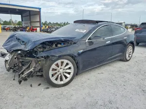 Tesla Model S 2016