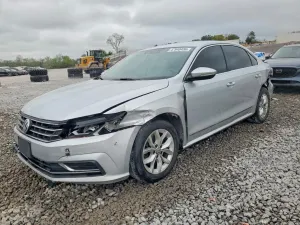 Volkswagen Passat 1.8L 4 2017