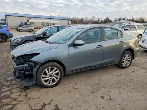 Mazda 3 2.0L 4 2013