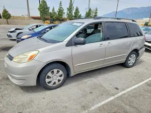 Toyota Sienna 3.3L 6 2005