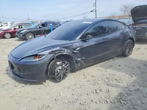 Tesla Model 3 2025