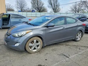 Hyundai Elantra 1.8L 4 2013