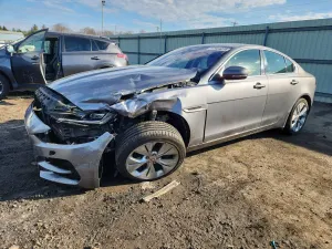 Jaguar XE 2.0L 4 2020