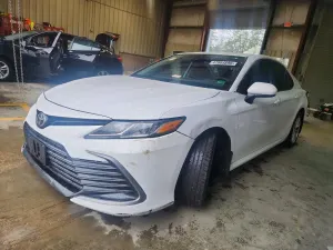 Toyota Camry 2.5L 4 2021