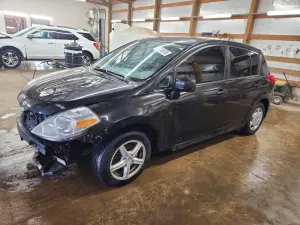Nissan Versa 1.8L 4 2010