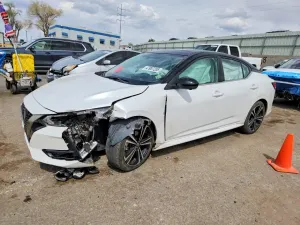Nissan Sentra 2.0L 4 2023