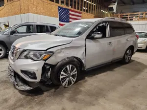 Nissan Pathfinder 3.5L 6 2020