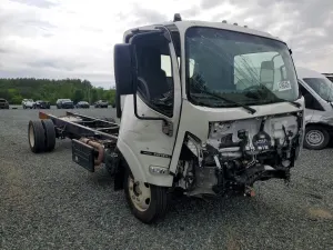 Isuzu NRR 5.2L 4 2025