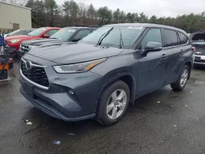 Toyota Highlander 3.5L 6 2021