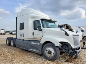 International LT Series 15.0L 6 2020