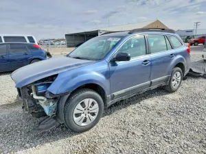 Subaru Outback 2.5L 4 2013