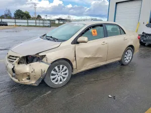 Toyota Corolla 1.8L 4 2013