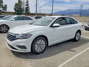 Volkswagen Jetta 1.4L 4 2020