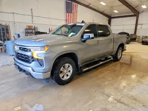 Chevrolet Silverado 1500 2.7L 4 2023