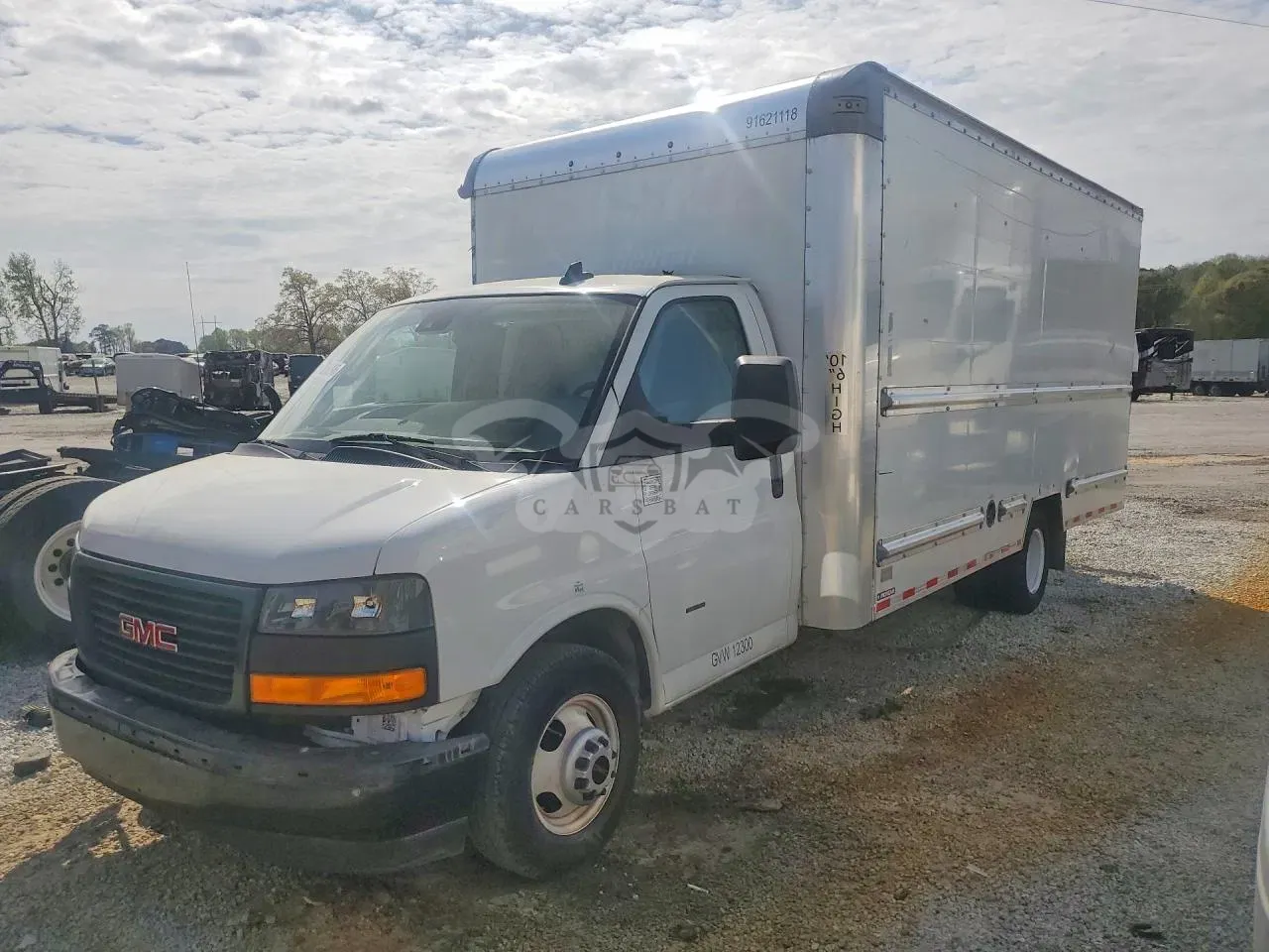 GMC Savana 6.6L 8 2021
