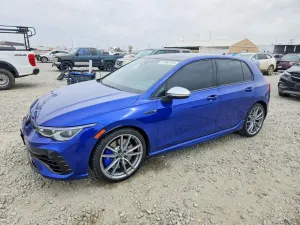 Volkswagen Golf 2.0L 4 2024