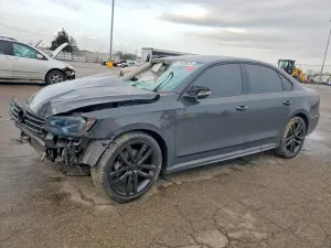 Volkswagen Passat 1.8L 4 2016