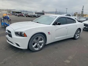 Dodge Charger 5.7L 8 2012