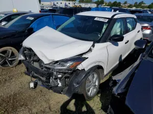 Nissan Kicks 1.6L 4 2022