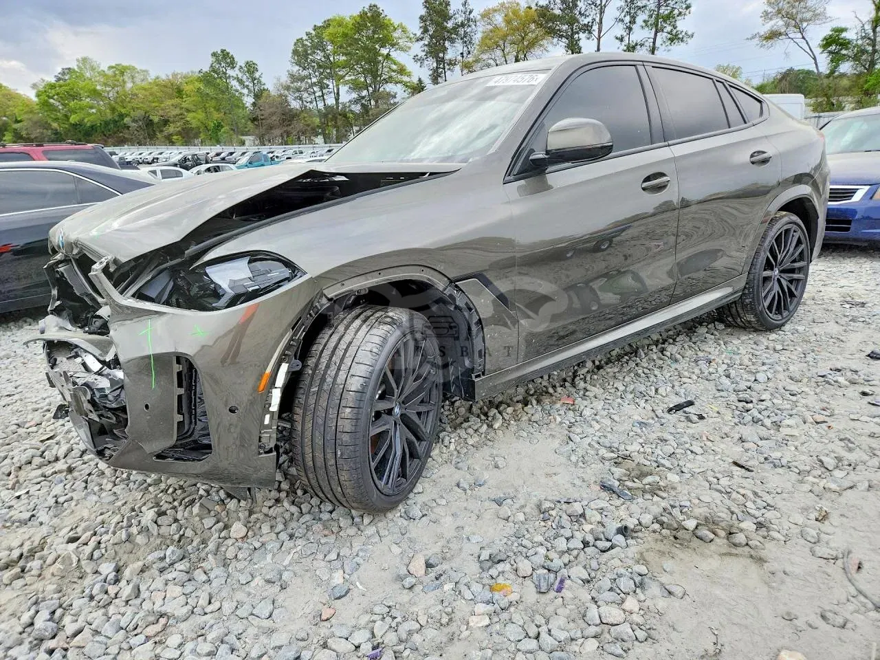 BMW X6 3.0L 6 2026