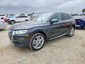 Audi Q5 2.0L 4 2018