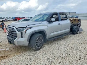 Toyota Tundra 3.4L 6 2024