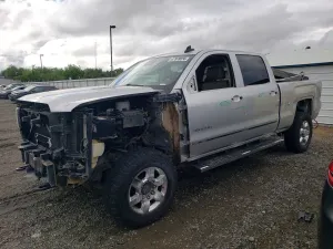GMC Sierra 6.6L 8 2015