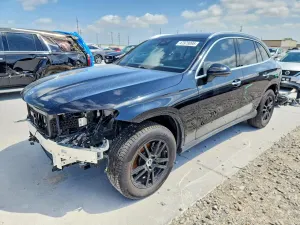 Mercedes-Benz GLC 2.0L 4 2025