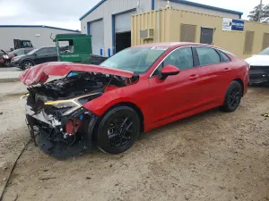 Kia K5 2.5L 4 2025