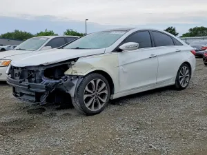 Hyundai Sonata 2.0L 4 2013