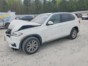 BMW X5 3.0L 6 2015