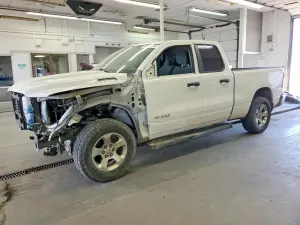 RAM 1500 3.6L 6 2019