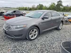 Ford Taurus 3.5L 6 2013