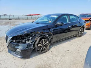 Nissan Altima 2.5L 4 2022