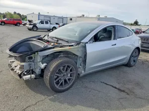 Tesla Model 3 2018
