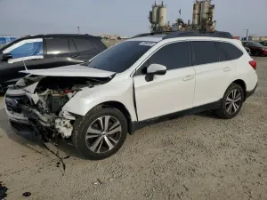 Subaru Outback 2.5L 4 2018