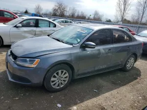 Volkswagen Jetta 2.0L 4 2013