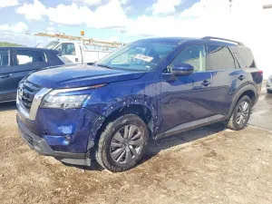 Nissan Pathfinder 3.5L 6 2025