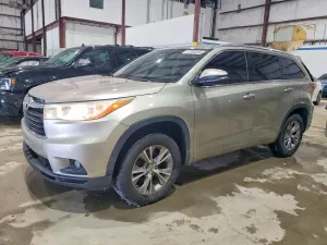 Toyota Highlander 3.5L 6 2014