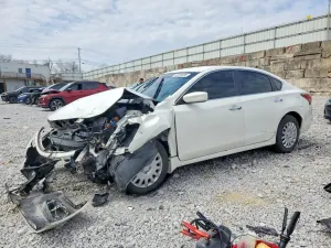 Nissan Altima 2.5L 4 2015