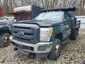 Ford F-350 6.2L 8 2015