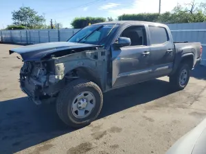 Toyota Tacoma 2.7L 4 2023