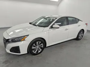 Nissan Altima 2.5L 4 2023