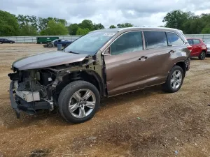 Toyota Highlander 3.5L 6 2018