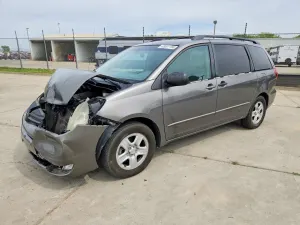 Toyota Sienna 3.3L 6 2005