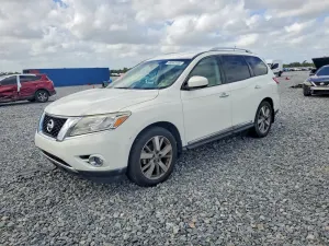 Nissan Pathfinder 3.5L 6 2014