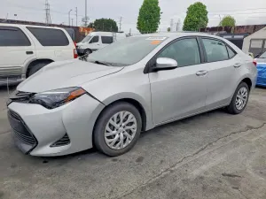 Toyota Corolla 1.8L 4 2019