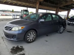 Toyota Corolla 1.8L 4 2013